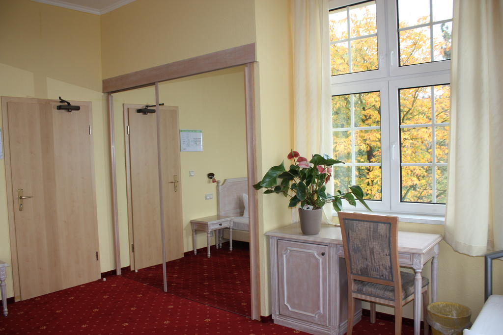 Hotel Stubenberg Gernrode  Δωμάτιο φωτογραφία